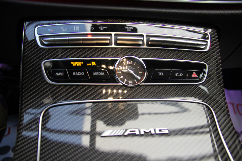Mercedes-Benz E 63 AMG S/4D Burmester/Carbon Keramik/Virtual/4Matic+ /360, снимка 15 - Автомобили и джипове - 40480151