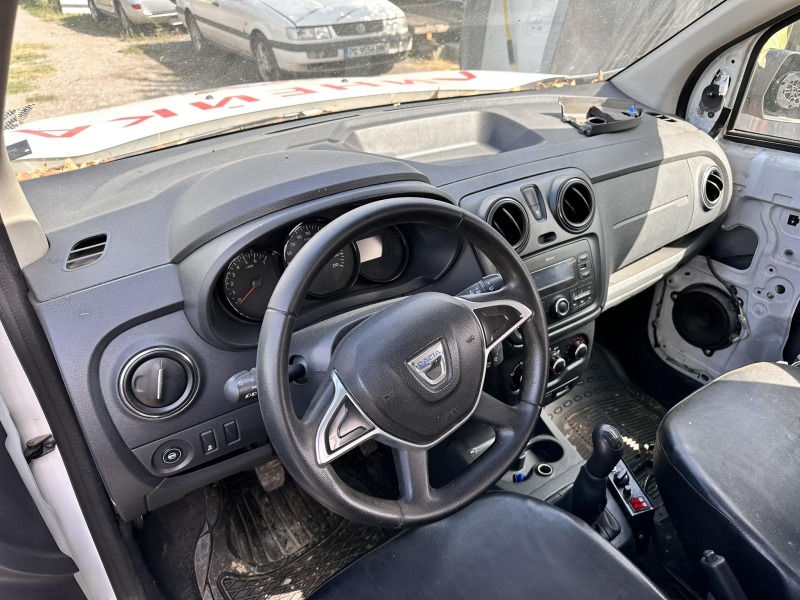 Dacia Lodgy 1.6i,2019,7-МЕСТЕН,ЛИНЕЙКА,H4M740, снимка 8 - Автомобили и джипове - 42357582