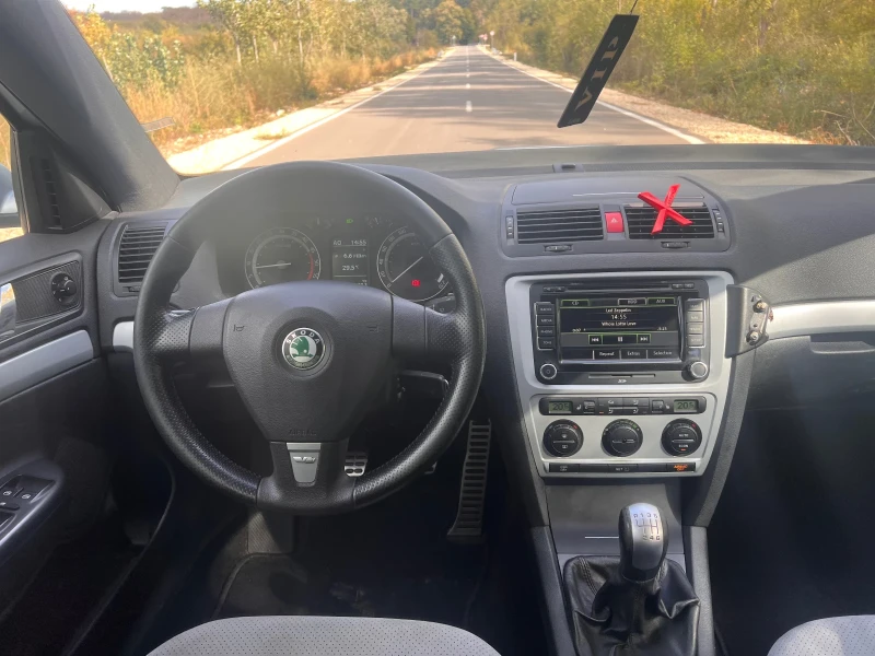 Skoda Octavia 2.0tdi VRS, снимка 9 - Автомобили и джипове - 47598313