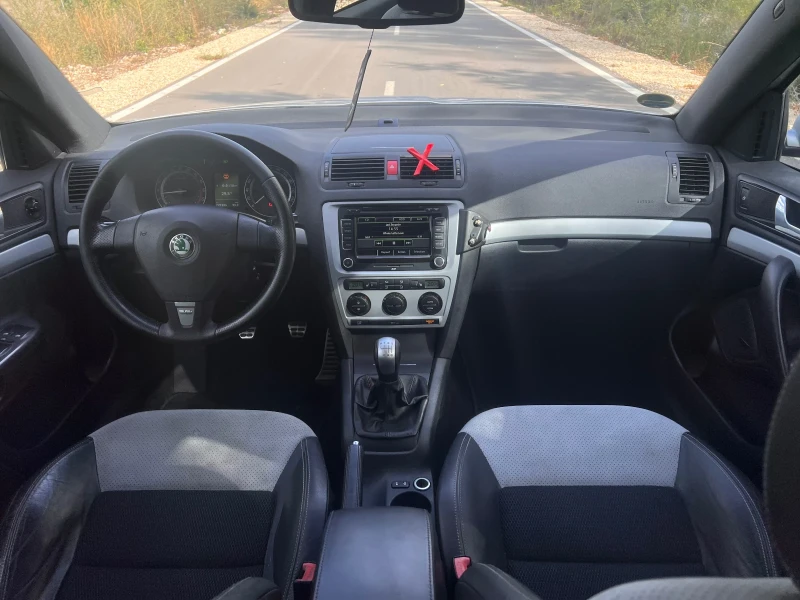 Skoda Octavia 2.0tdi VRS, снимка 8 - Автомобили и джипове - 47598313