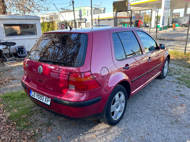 VW Golf 1, 6 ГАЗ-БЕНЗИН / АВТОМАТИК, снимка 5 - Автомобили и джипове - 47689717