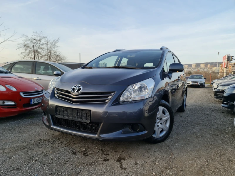 Toyota Verso КАТО ЧИСТО НОВА, снимка 1 - Автомобили и джипове - 48005094