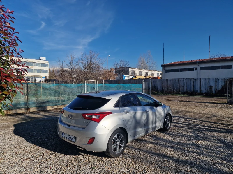 Hyundai I30 1.6CRDi Euro 6B, снимка 5 - Автомобили и джипове - 48394524