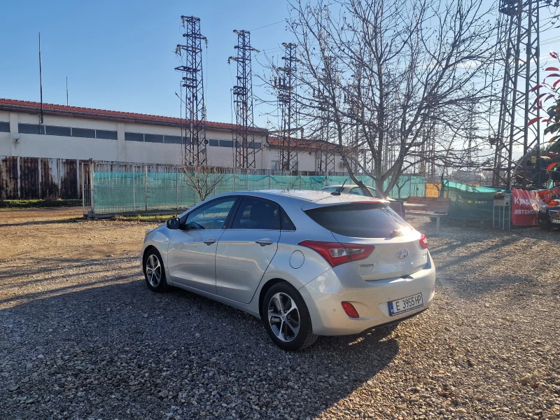 Hyundai I30 1.6CRDi Euro 6B, снимка 6 - Автомобили и джипове - 48394524