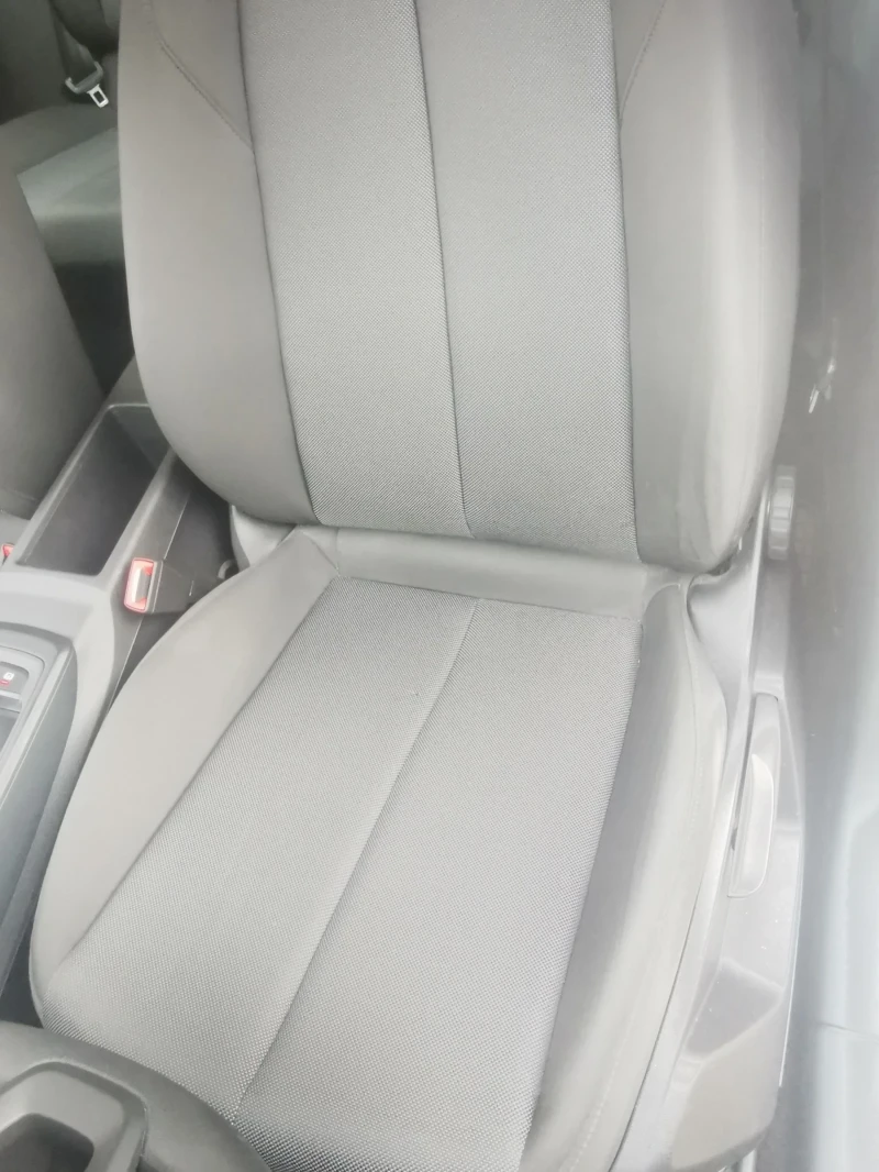 Audi Q2, снимка 13 - Автомобили и джипове - 52262445