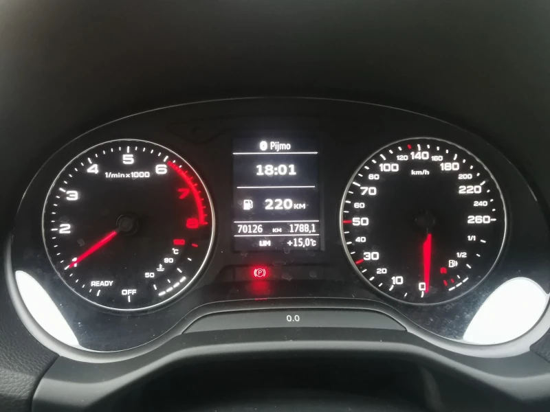 Audi Q2, снимка 11 - Автомобили и джипове - 52262445