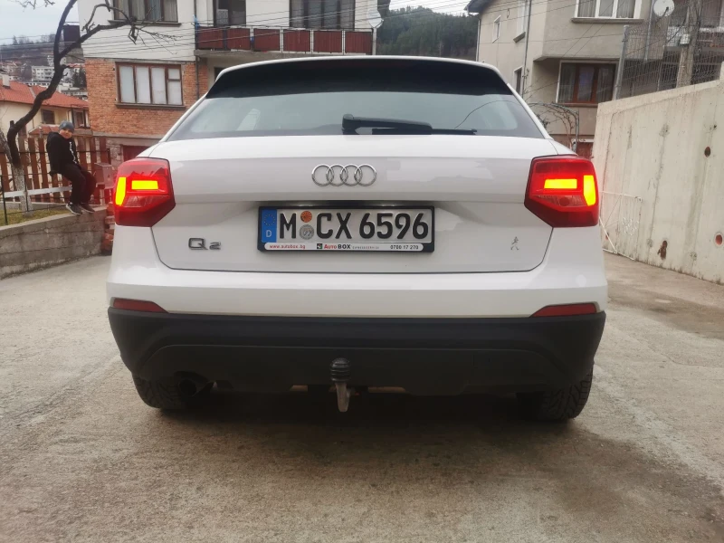 Audi Q2, снимка 5 - Автомобили и джипове - 52262445