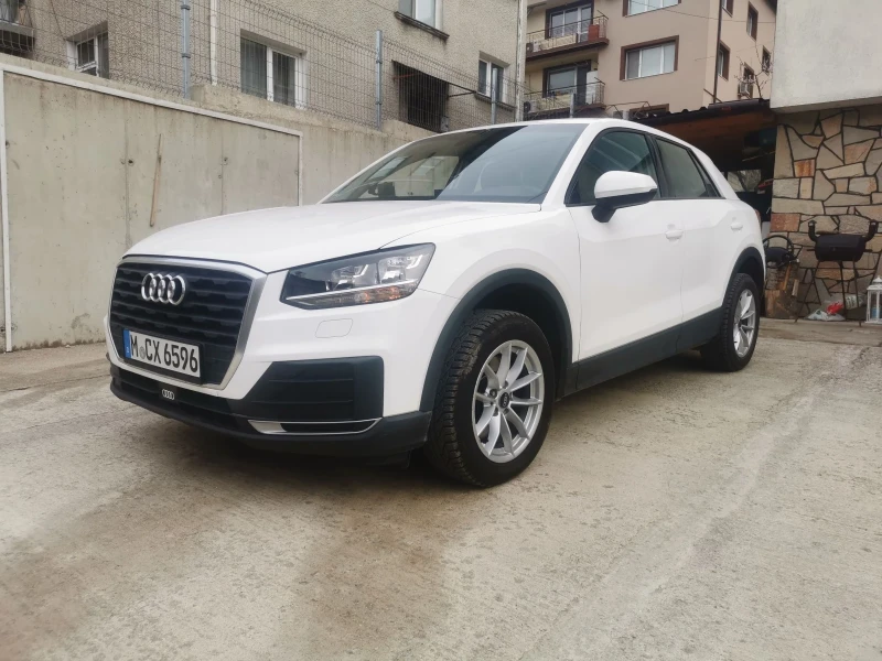 Audi Q2, снимка 2 - Автомобили и джипове - 52262445