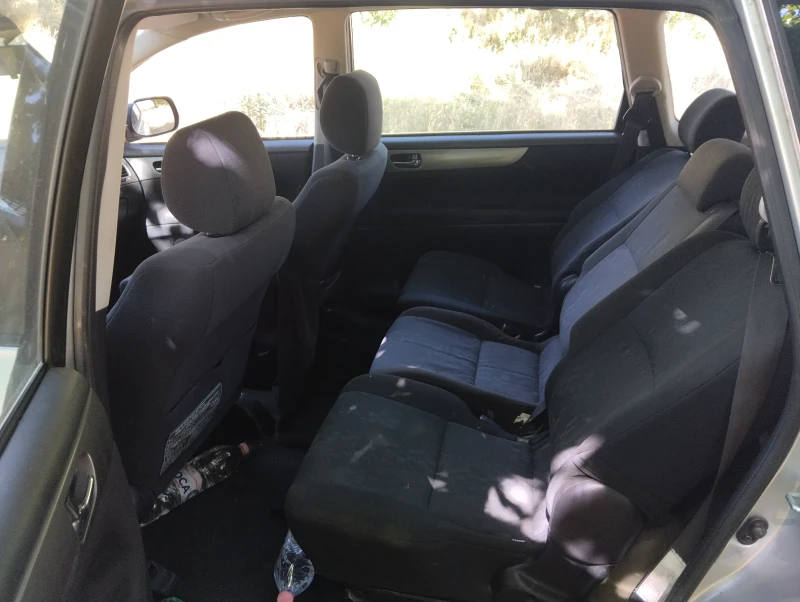 Toyota Avensis verso Facelift , снимка 3 - Автомобили и джипове - 52384579