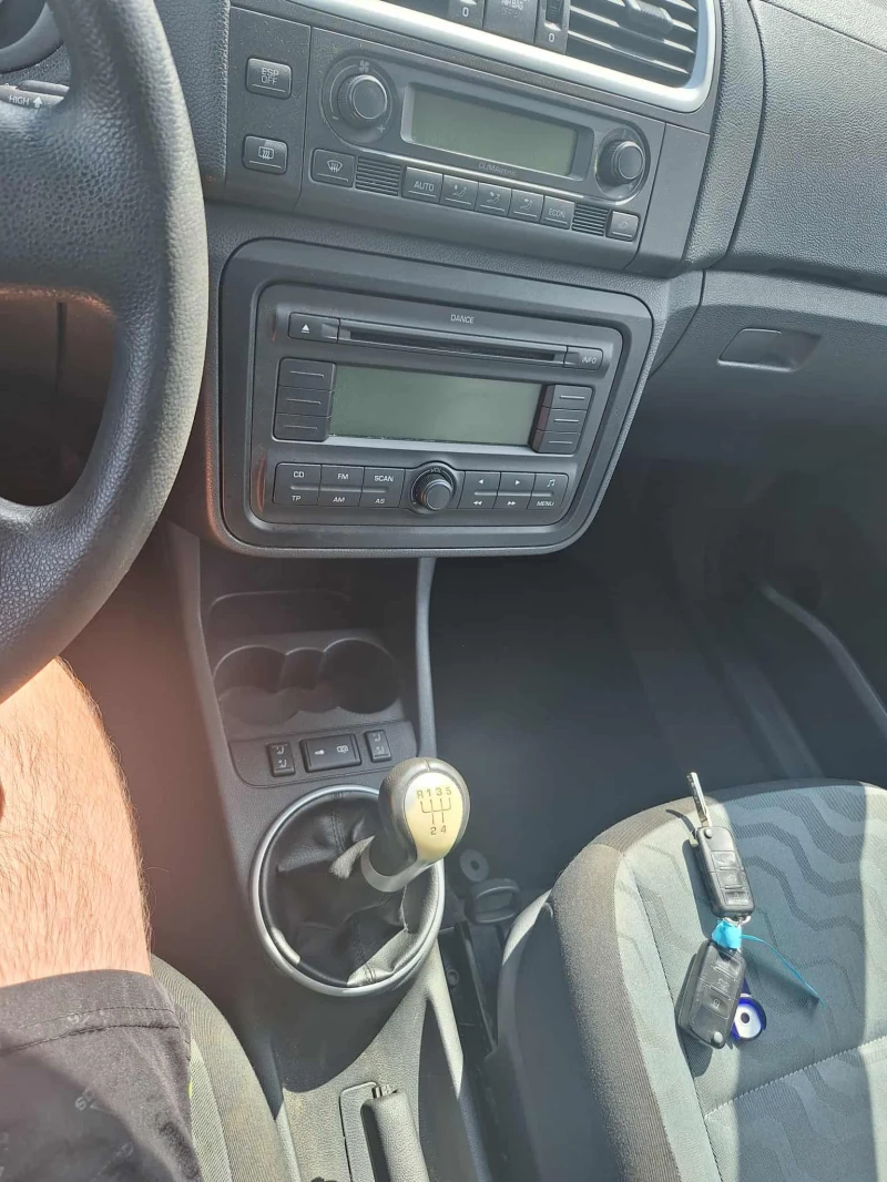 Skoda Roomster 1.2i klima, снимка 14 - Автомобили и джипове - 52079532