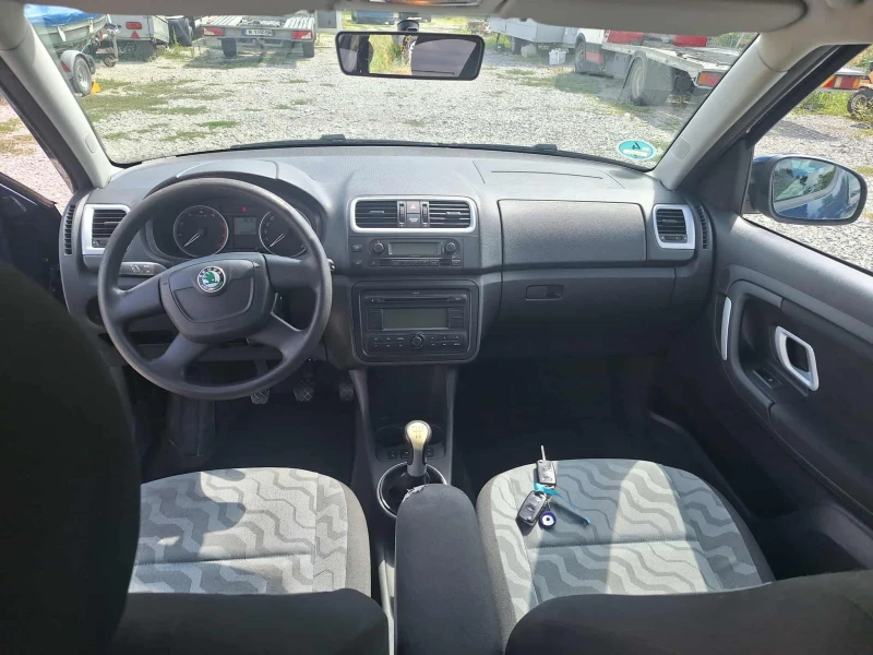 Skoda Roomster 1.2i klima, снимка 10 - Автомобили и джипове - 52079532