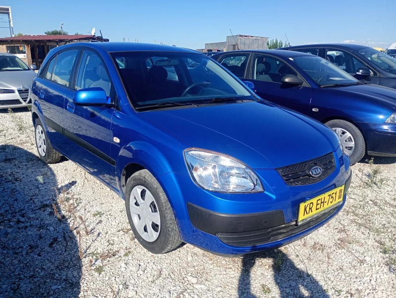 Kia Rio 1.4.Бензин, снимка 3 - Автомобили и джипове - 51776153