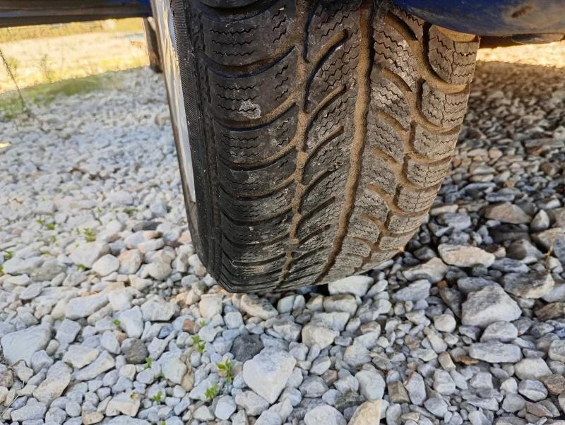 Kia Rio 1.4.Бензин, снимка 10 - Автомобили и джипове - 51776153