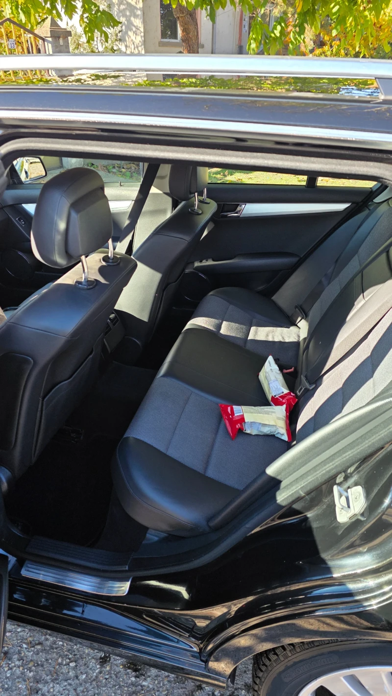 Mercedes-Benz C 220 2200, снимка 6 - Автомобили и джипове - 52383649