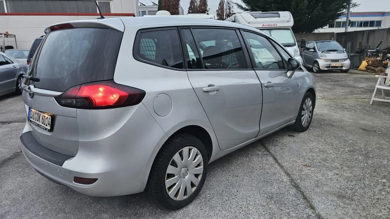 Opel Zafira, снимка 3 - Автомобили и джипове - 52695376