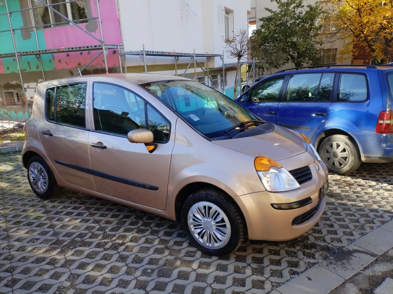Renault Modus 1.2 16v 80hp Клима Дигитален Км Като нова , снимка 3 - Автомобили и джипове - 52897649