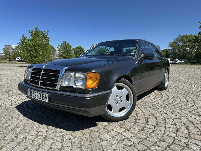 Mercedes-Benz 124 300 CE, снимка 2 - Автомобили и джипове - 52960950