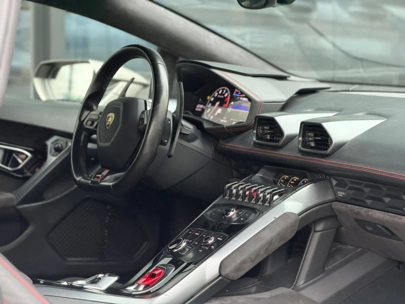 Lamborghini Huracan LP610-4 V10 ОЧАКВАН ВНОС CERAMIC ЛИЗИНГ 100%, снимка 11 - Автомобили и джипове - 53380691