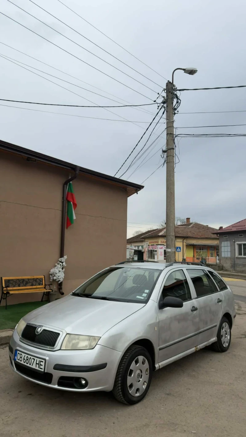Skoda Fabia, снимка 3 - Автомобили и джипове - 53517941