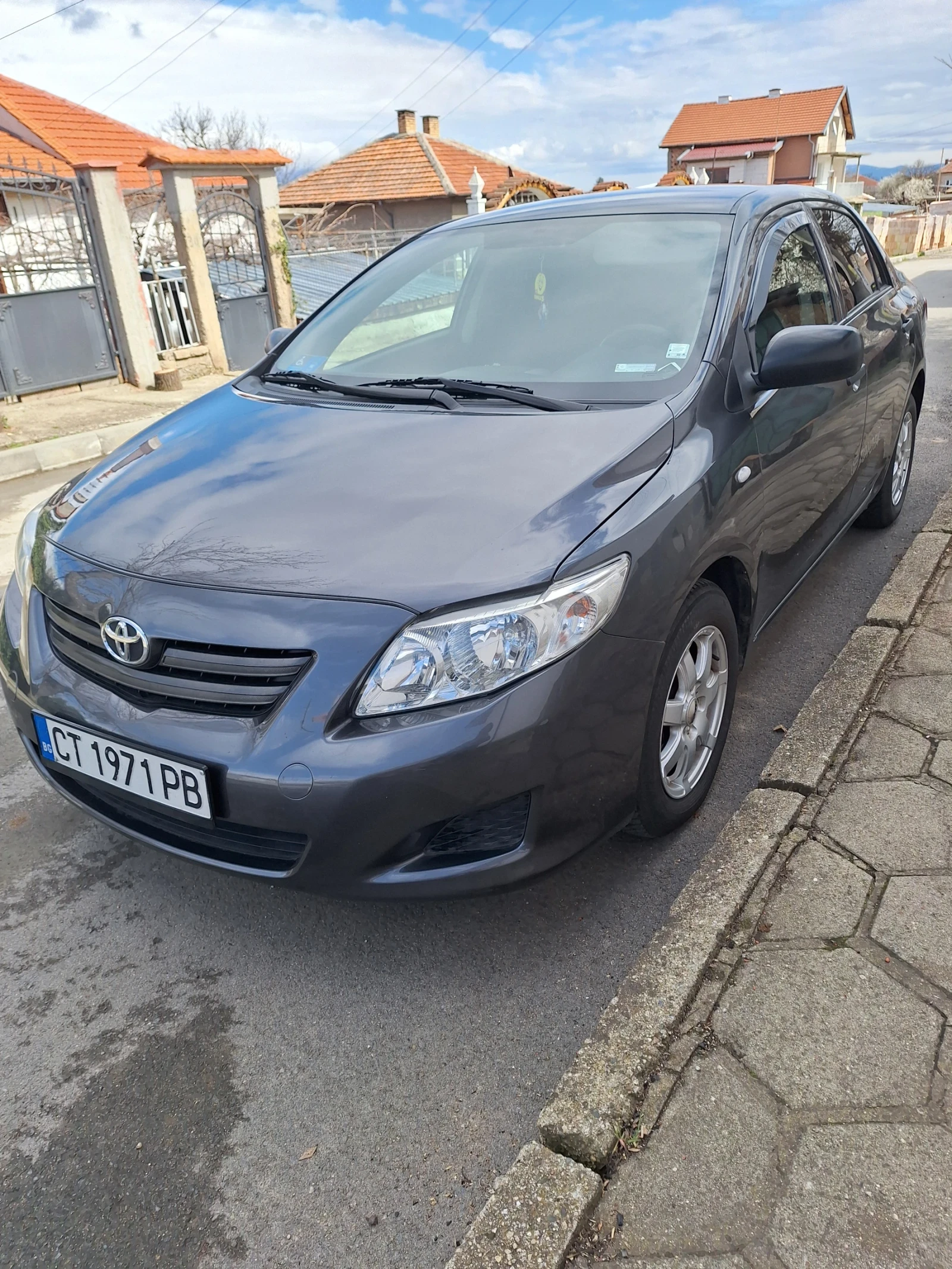 Toyota Corolla D4D - изображение 2