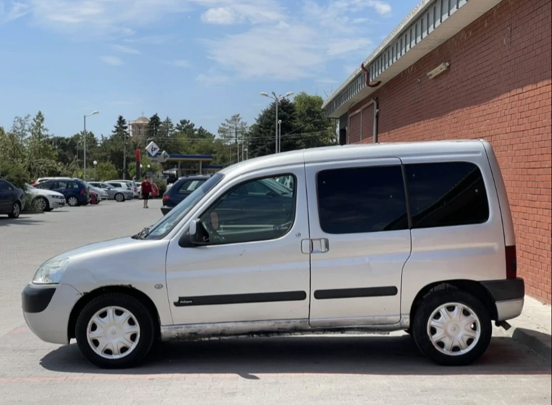 Citroen Berlingo 2.0HDi - изображение 2