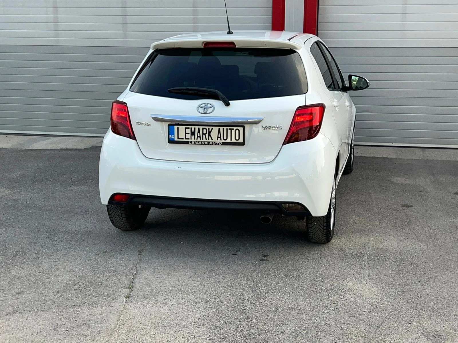 Toyota Yaris 1.4D-4D NAVI KAMERA KLIMATIK 6-СКОРОСТИ ЛИЗИНГ!!! - изображение 8