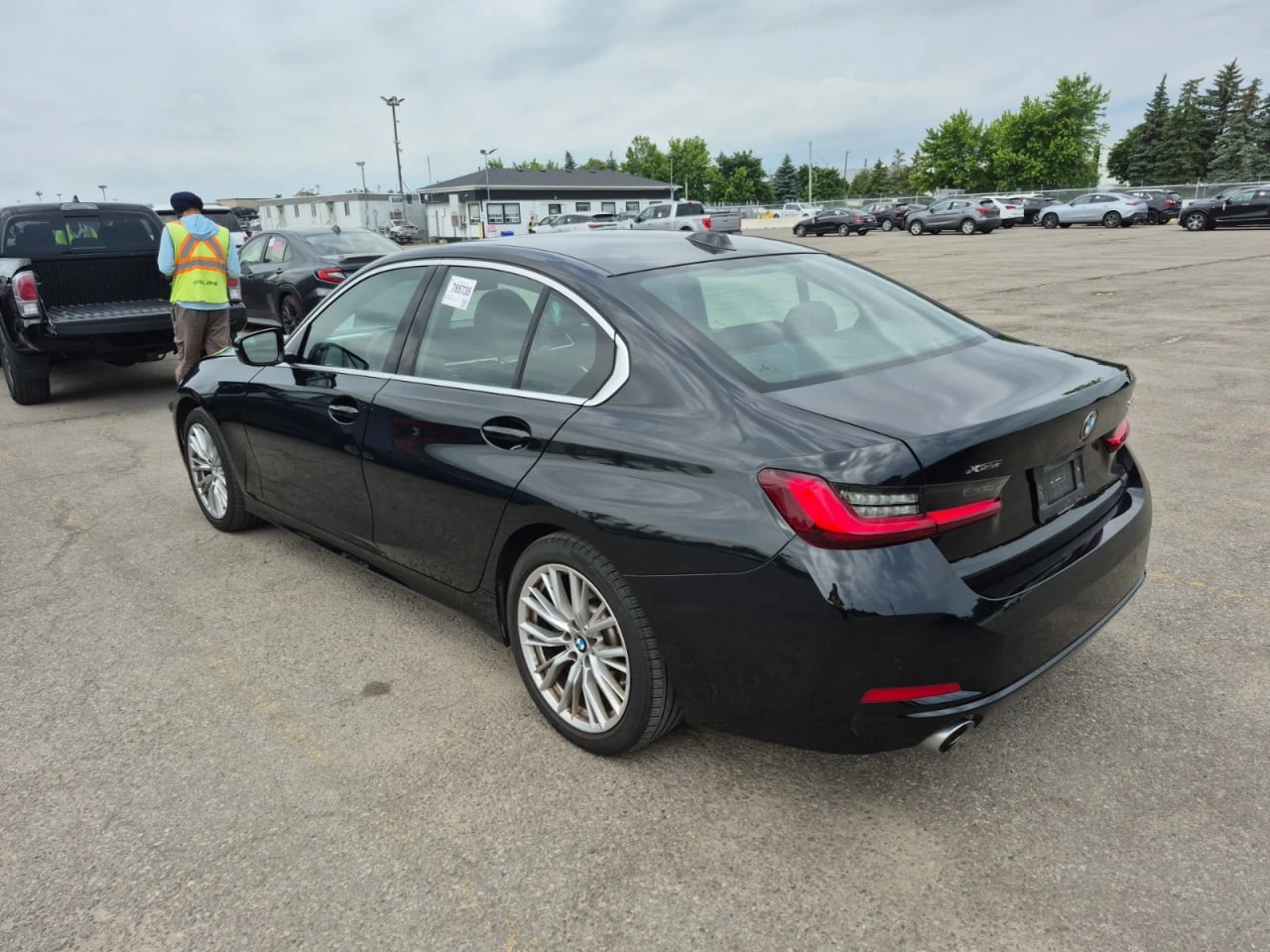 BMW 330 * CARFAX * АВТО КРЕДИТ * ЦЕНА ДО БГ! - изображение 4