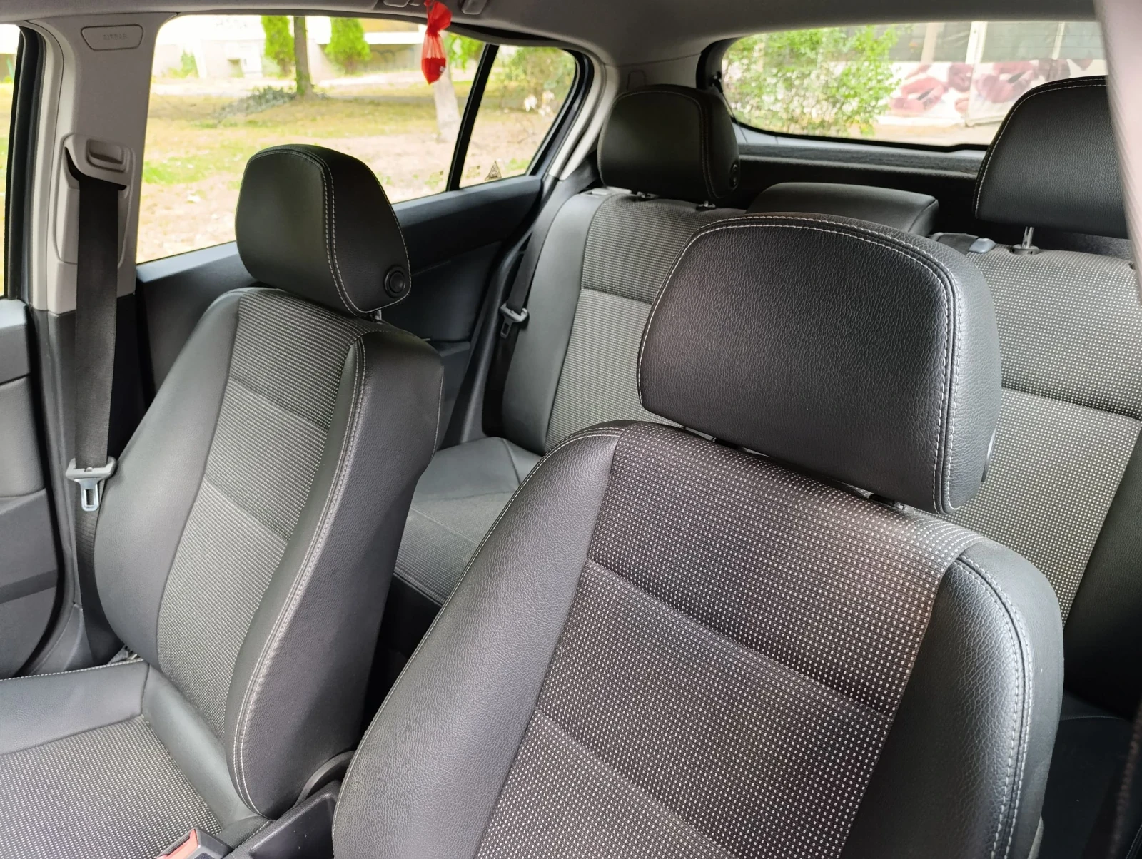 Opel Astra  - изображение 9