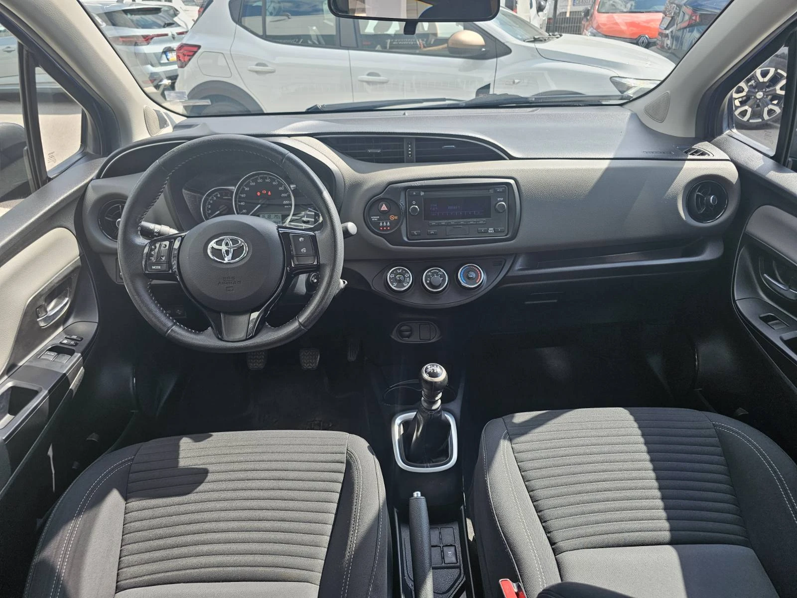 Toyota Yaris 1.5 Бензин 111кс.  - изображение 7