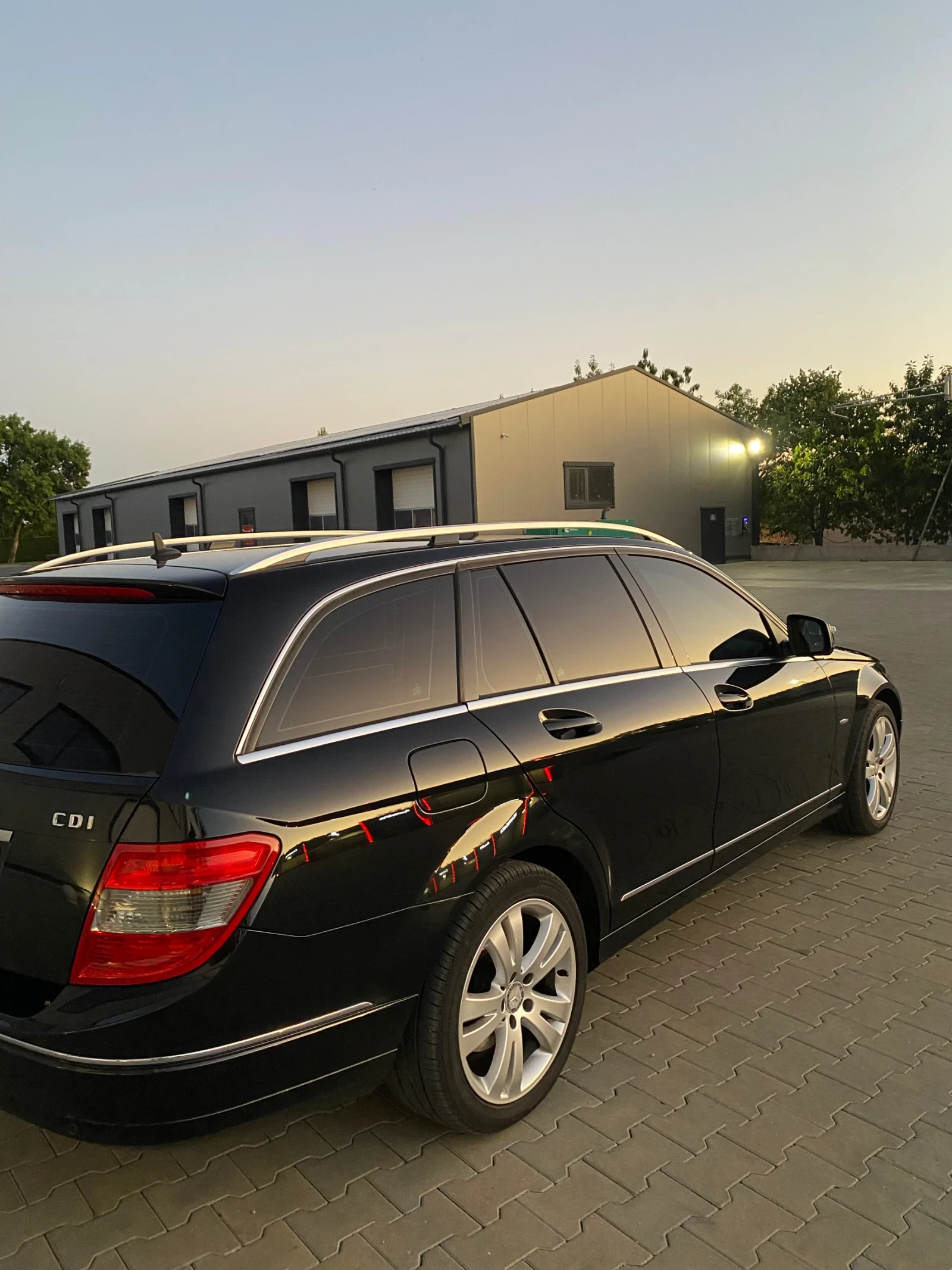 Mercedes-Benz C 220 W204 - изображение 2