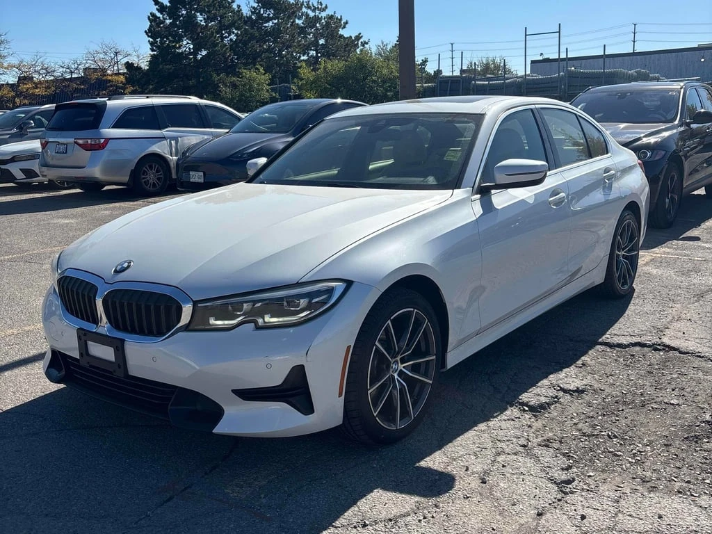 BMW 330 * xDrive * CARFAX *    | Mobile.bg   1