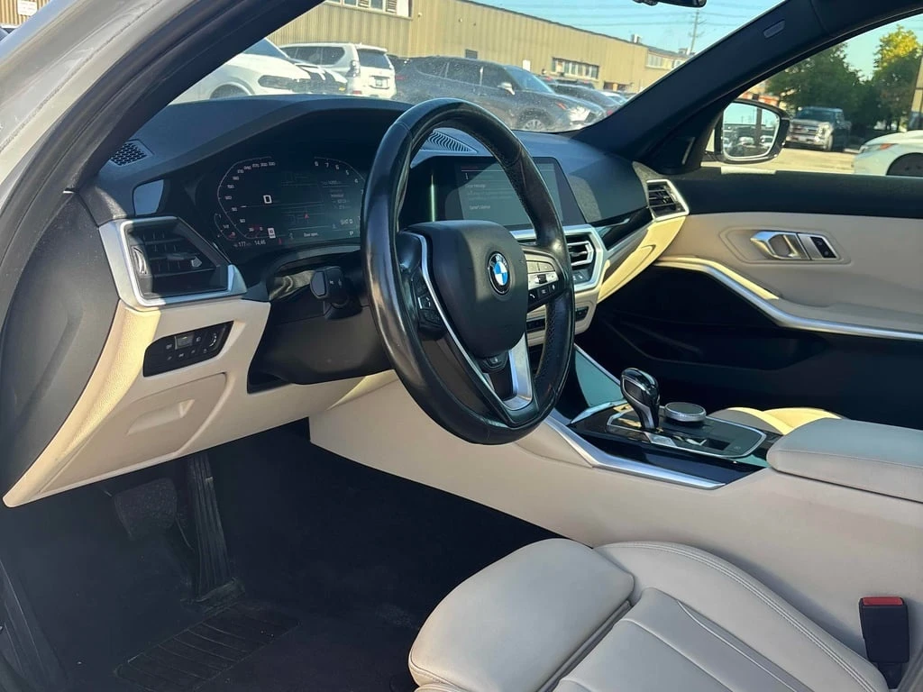 BMW 330 * xDrive * CARFAX * БЕЗ ПЪРВОНАЧАЛНА ВНОСКА - изображение 5