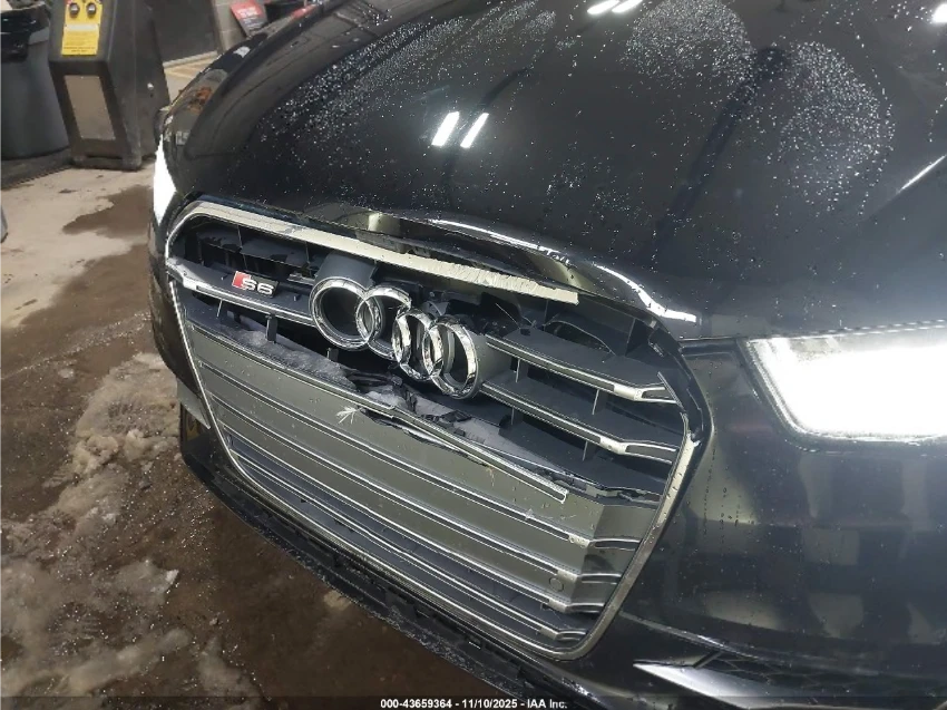 Audi S6 4.0T PRESTIGE* ПОДГРЕВ* ОБДУХВАНЕ - изображение 4