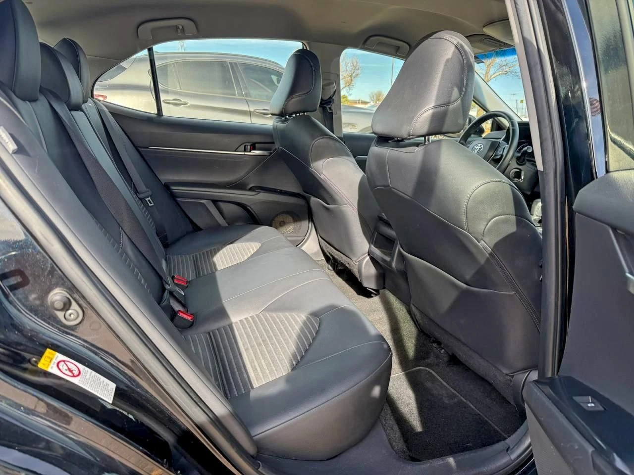 Toyota Camry  - изображение 6