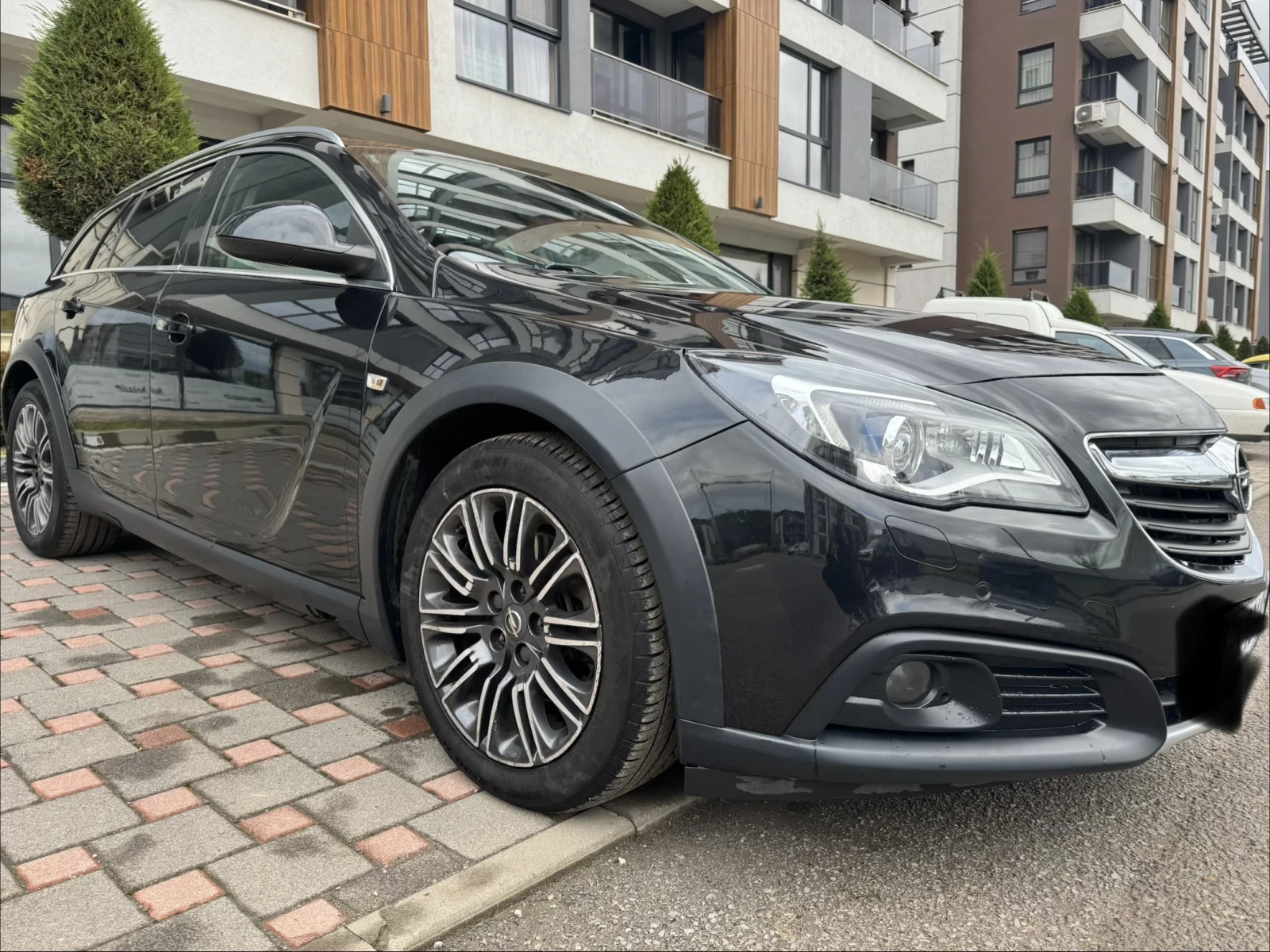 Opel Insignia country tourer 4x4 - изображение 8