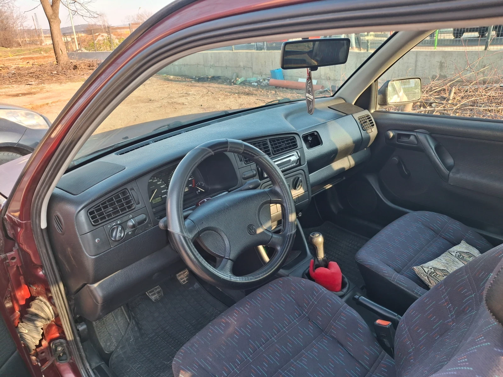 VW Golf 1.6 | Mobile.bg � ����������� 5