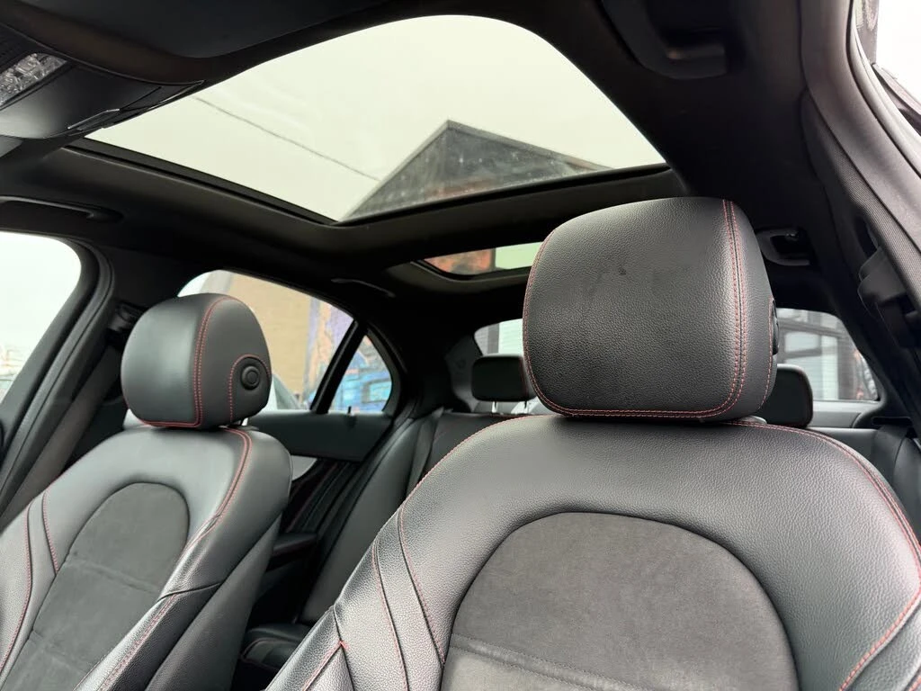 Mercedes-Benz C 43 AMG 4matic * PANO * PREMIUM * АвтоКредит* (ЦЕНА ДО БГ), снимка 12 - Автомобили и джипове - 54153286