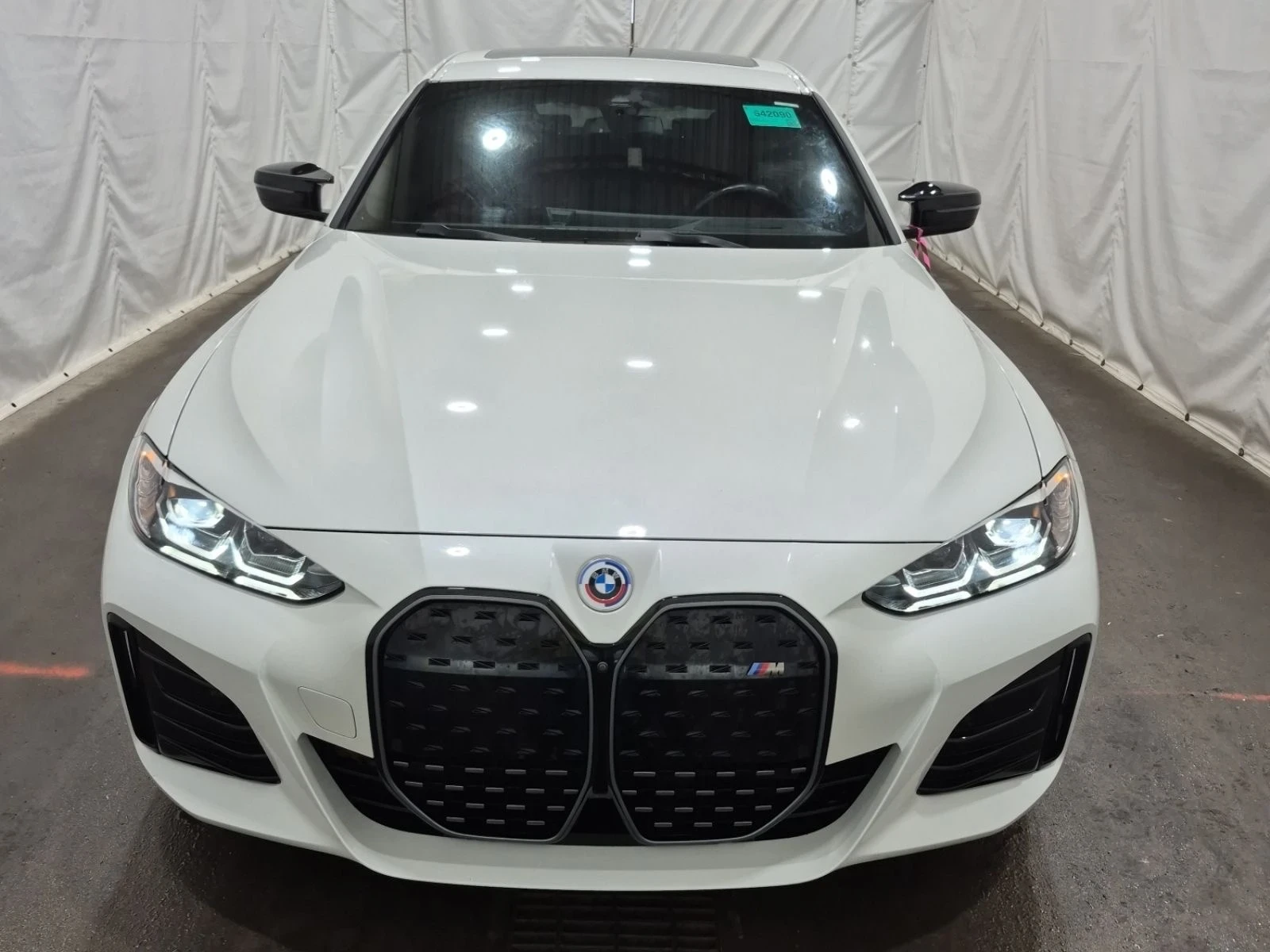 BMW i4 M50 xDrive | HARMAN KARDON | 360  | M PACK | ПАНОР, снимка 2 - Автомобили и джипове - 54225169