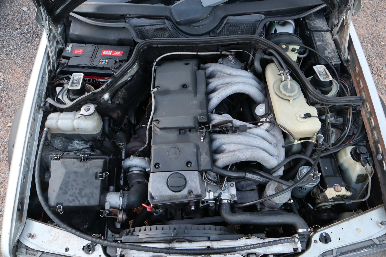 Mercedes-Benz 124 E300D 606 ТУРБО, снимка 9 - Автомобили и джипове - 54250541