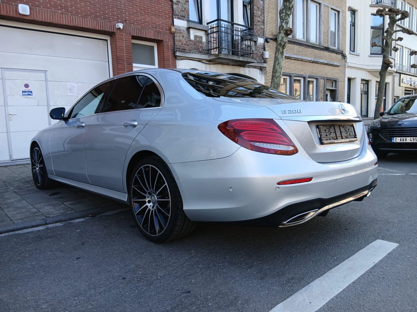 Mercedes-Benz E 200 AMG Line | Mobile.bg � ����������� 15