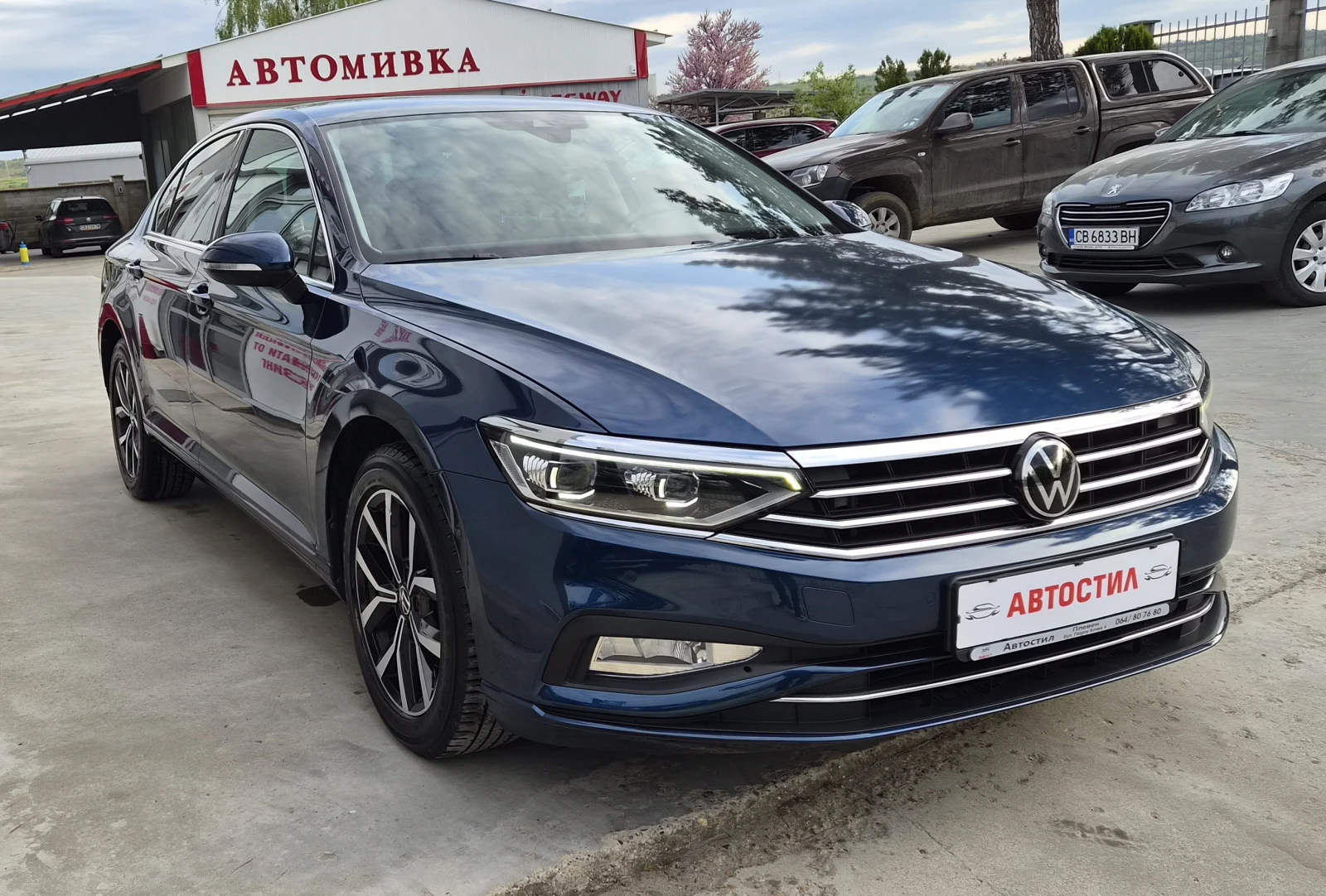 VW Passat СЕДАН 2.0TDI 150к.с. MATRIX, снимка 3 - Автомобили и джипове - 54429184