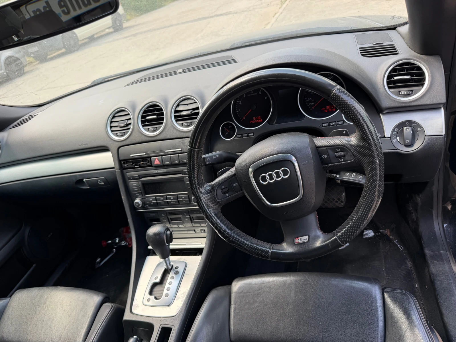 Audi A4 2.0тфси автомат , снимка 6 - Автомобили и джипове - 54704860