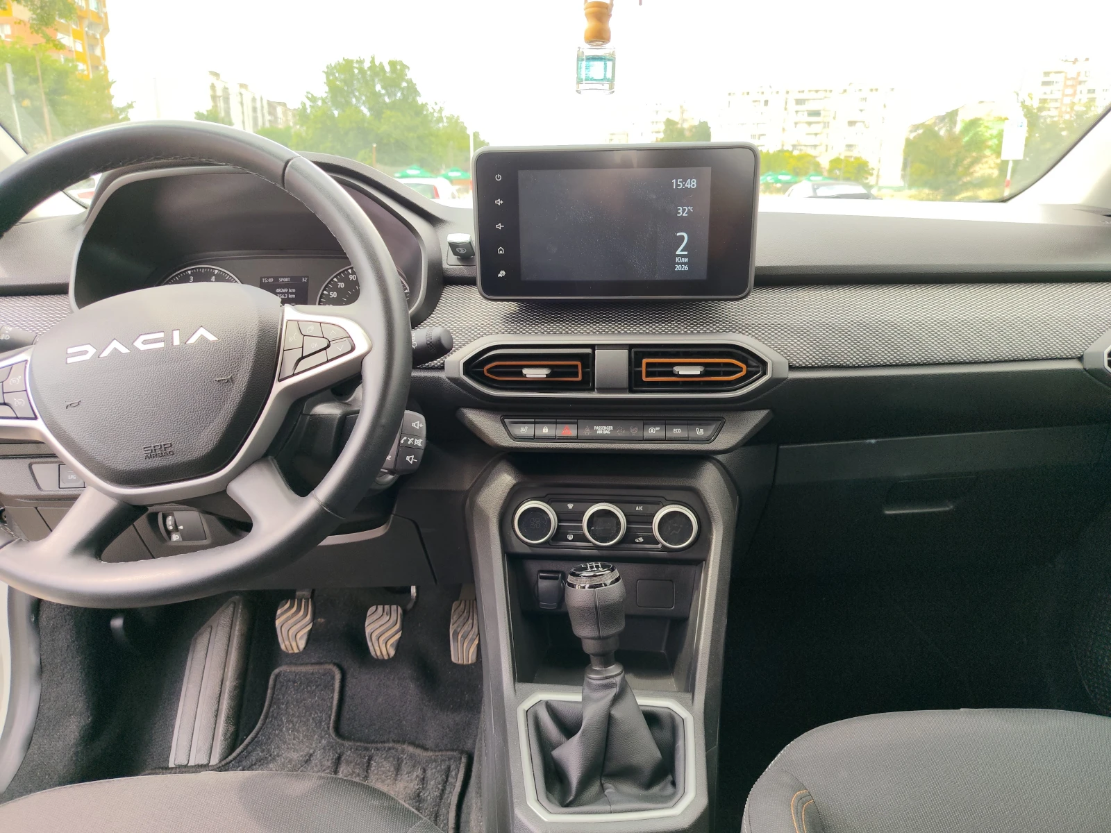 Dacia Sandero, снимка 8 - Автомобили и джипове - 55135567