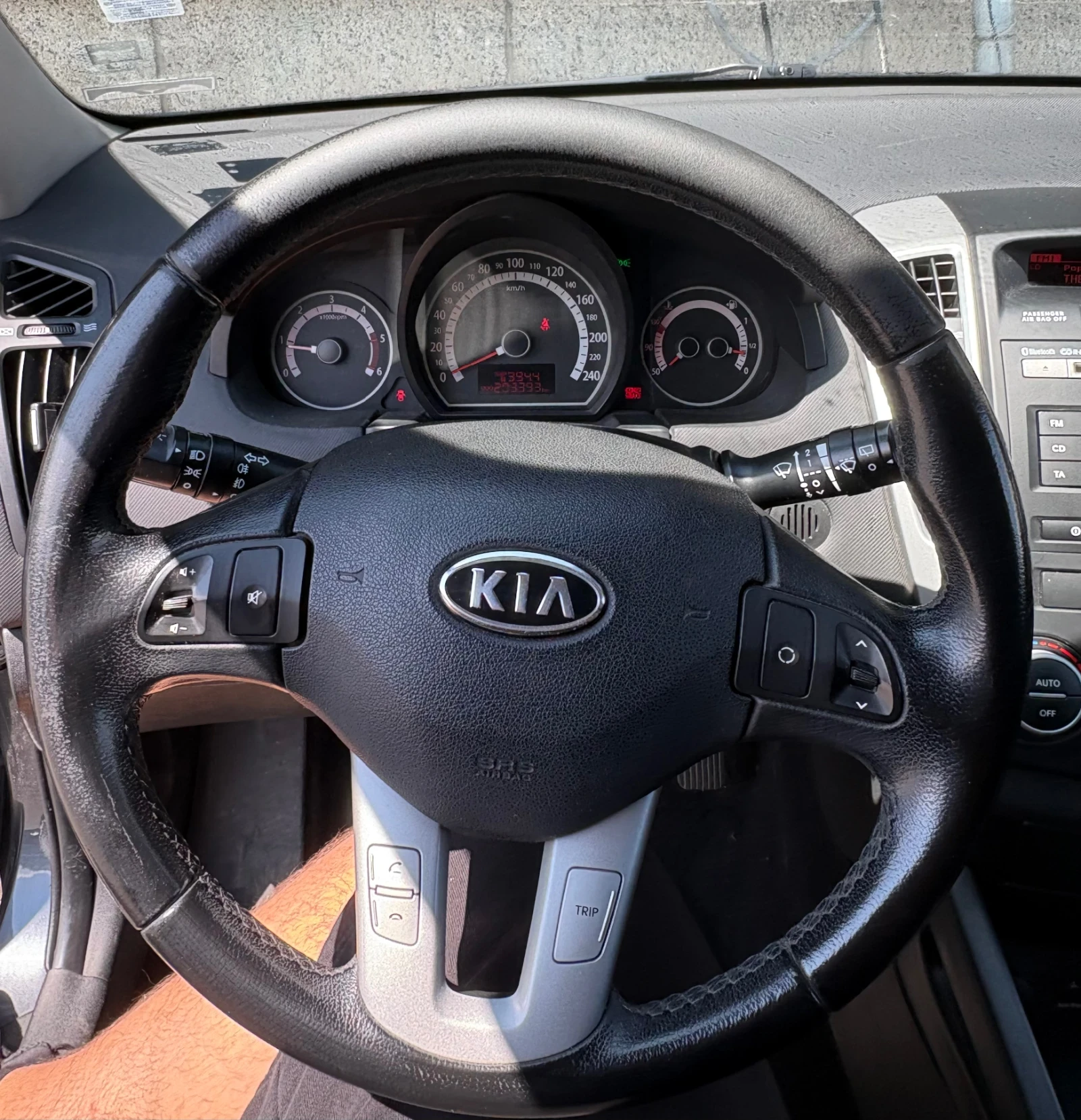 Kia Ceed  1.6CRDI* (116кс)* , снимка 12 - Автомобили и джипове - 55378331