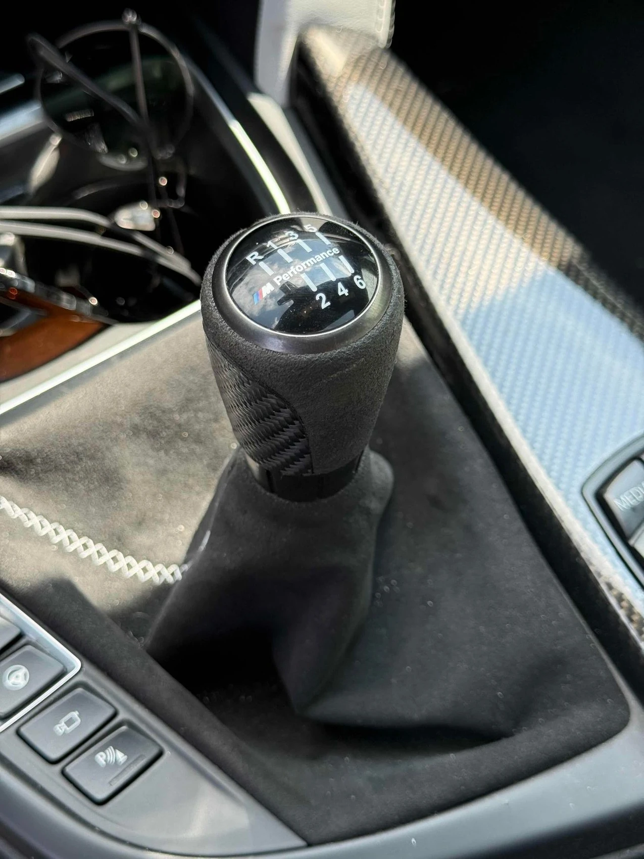 BMW M4 MANUAL* CARBON* КОЖА* ПОДГРЕВ* TE37* ШИБИДАХ* , снимка 13 - Автомобили и джипове - 55583280