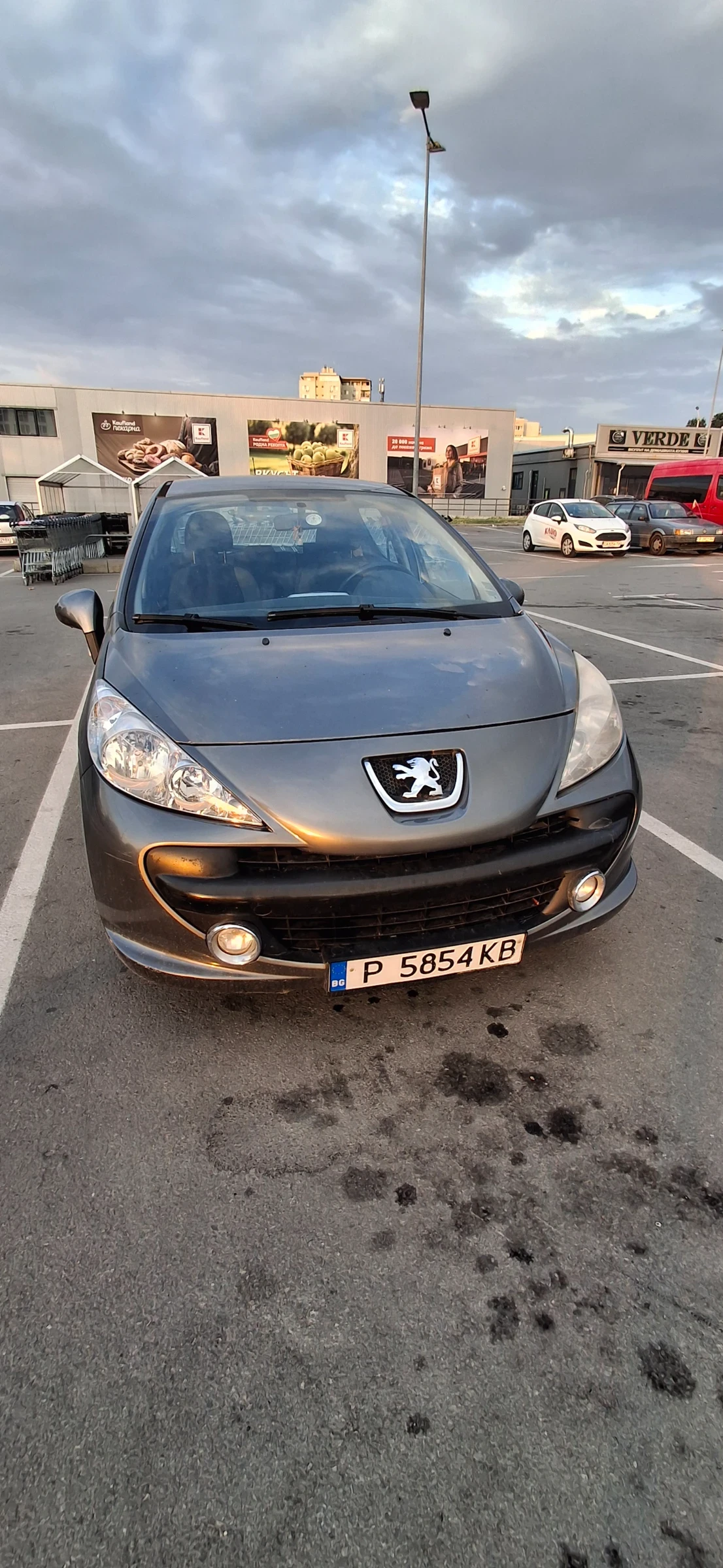 Peugeot 207