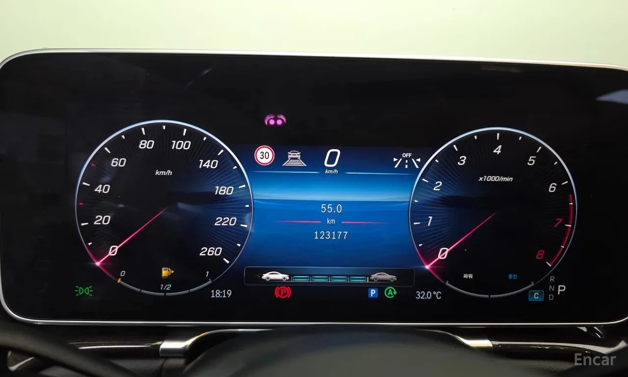 Mercedes-Benz S 500 LONG 4MATIC /ОБДУХВАНЕ/ПАНОРАМА/ДИСТРОНИК/360, снимка 8 - Автомобили и джипове - 55803373