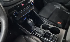 Hyundai Tucson 1.7* ПОДГРЕВ* КОЖА* КАМЕРА* BLUETOOTH* USB - 11500 € / 22492.04 лв. - 96926087 9