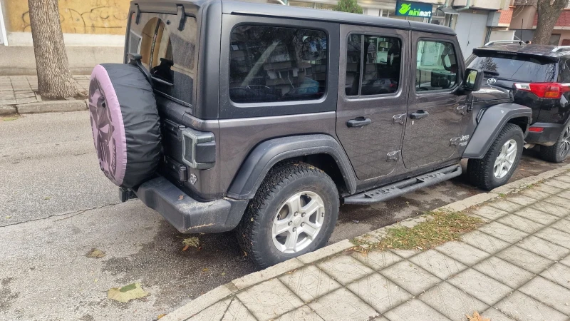 Jeep Wrangler JL Sport S, снимка 16 - Автомобили и джипове - 48101879