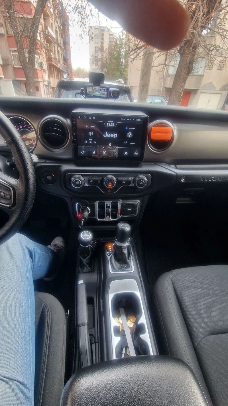 Jeep Wrangler JL Sport S, снимка 11 - Автомобили и джипове - 48101879